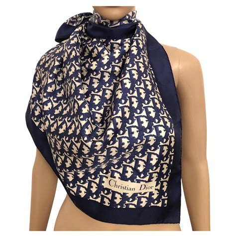 dior foulard femme|Foulard Dior pour femme .